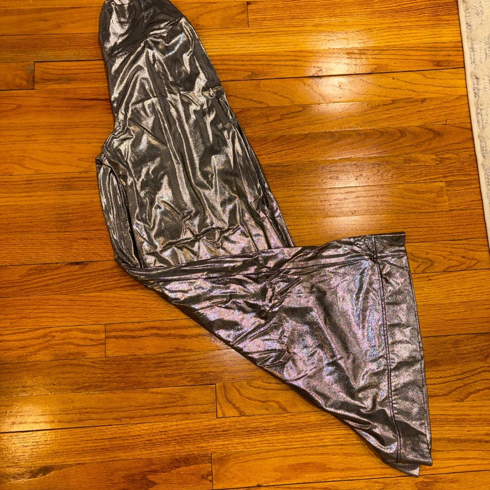 HALARA Metallic Silver Pants